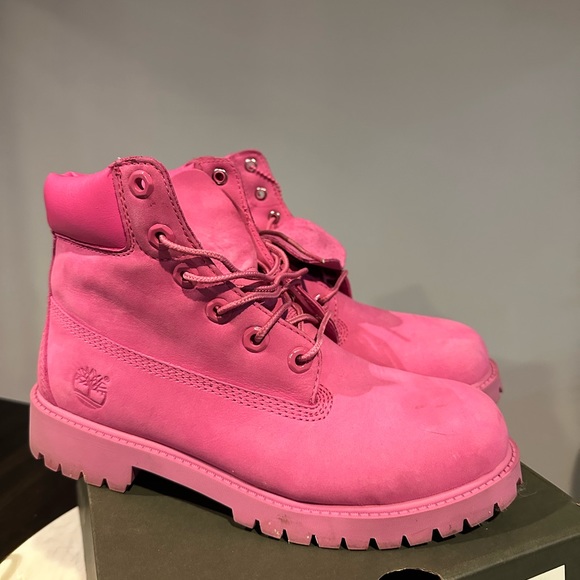 Pink Timberlands - Picture 1 of 3